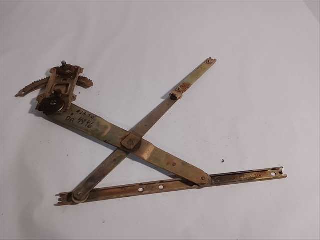 Elevalunas Manual Delantero Derecho Nissan Patrol 2.8 D