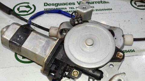 Foto 2ª: Elevalunas Eléctrico Delantero Derecho Nissan Navara 2.5 TD 103CV 76KWPICK-UP D22) [TD25TI] (2000)
