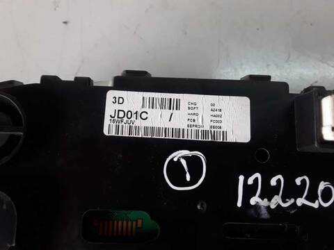 Foto 3ª: Cuadro de Instrumentos Nissan Qashqai ACENTA 4X4 141CV (2007)