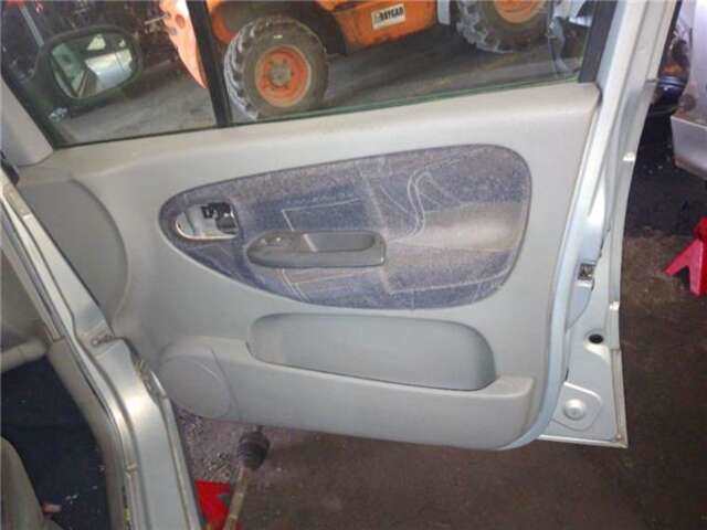 Foto 2ª: Puerta Delantera Derecha Renault Scenic 1.6 16V (JA0B. JA04. JA11) I (JA...)(1999-_) [K4M 700]