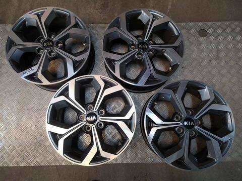 Juego LLantas Kia Ceed DRIVE 120CV 88KW