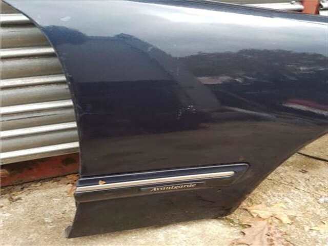 Foto 3ª: Aleta Delantera Derecha Mercedes Clase E 180 