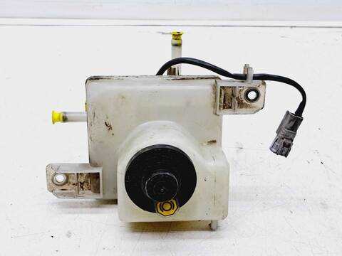 Deposito Liquido Frenos Toyota Prius ADVANCE 99CV 73KW
