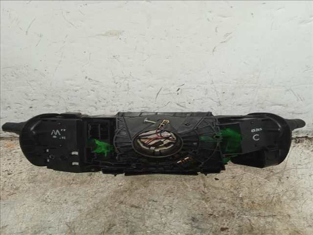 Foto 4ª: Mando Luces Renault Scenic 1.5 DCI [K9K F7] (2004)