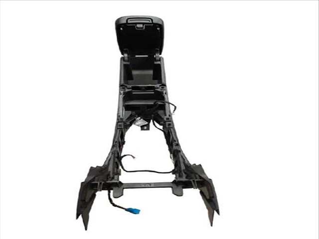 Foto 2ª: Consola Central Mercedes Clase A 140 A 200 CDI - D 176.008) (2012)