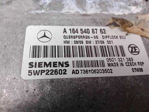 Foto 3ª: Centralita Motor ECU Mercedes Clase C 160 VERSION INDEFINIDA (2007)