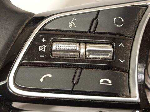 Foto 2ª: Volante Kia Ceed 1.4 TGDI CAT 140CV 103KW [G4LK] (2021)