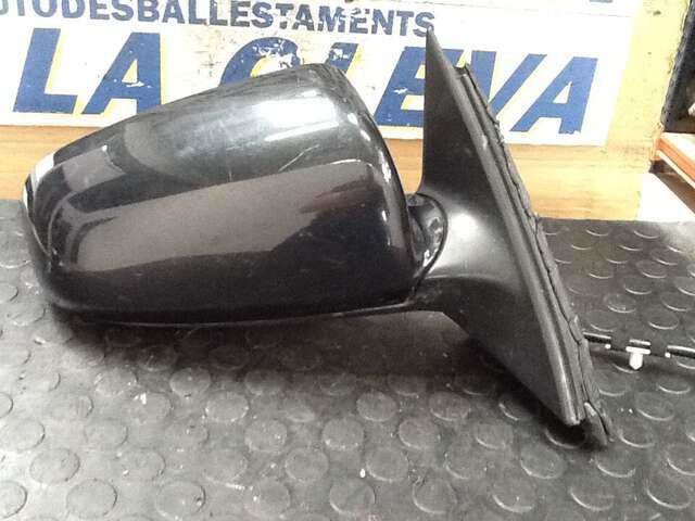 Foto 2ª: Retrovisor Derecho Audi A4 2500 V6 TDI 180CV132KW AVANT BERLINA [BAU] (2004)