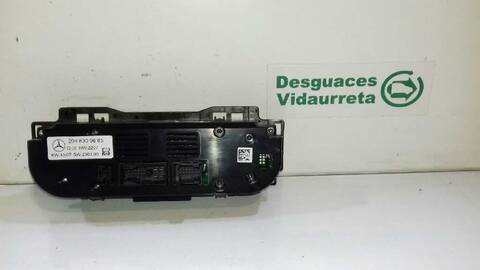 Foto 2ª: Mando Climatizador Mercedes Clase C 160 C 320 CDI 4-MATIC 204.089) BERLINA 224CV 165KW [OM642961] (2007)