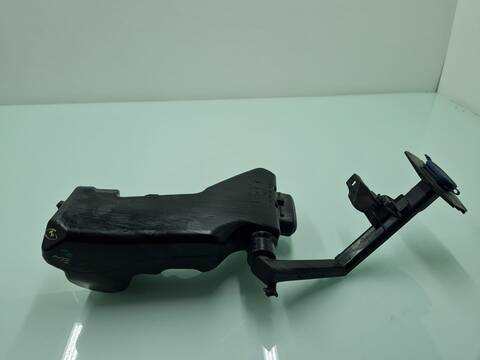 Deposito Limpiaparabrisas Mercedes Clase C 160 C 220 CDI BLUETEC 205.004) 170CV 125KW