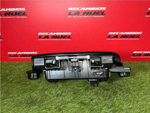 Foto 3ª: Guantera Renault Express KANGOO 102CV 75KW KANGOO IIIRAPID [5AQ609] (2023)