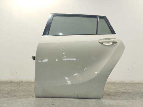 Puerta Trasera Izquierda Toyota Verso 1.6 D4-D WAR20_) 112CV 82KW