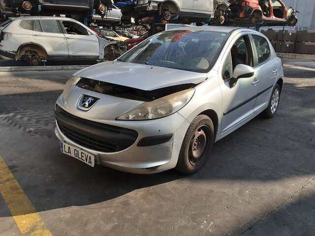 Mangueta Delantera Izquierda Peugeot 207 1.4 16V 95CV 0CV