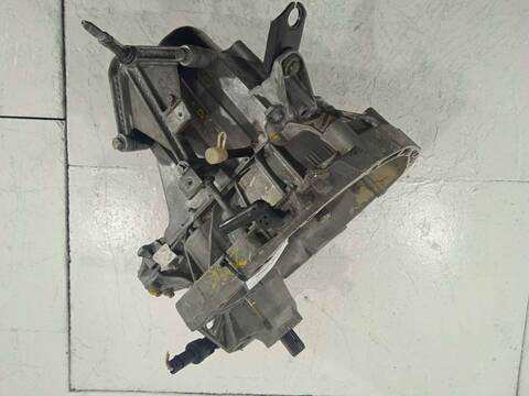 Foto 3ª: Caja Cambios Renault Clio 1.9 DTI DIESEL 80CV 59KW [F9Q780] (2000)