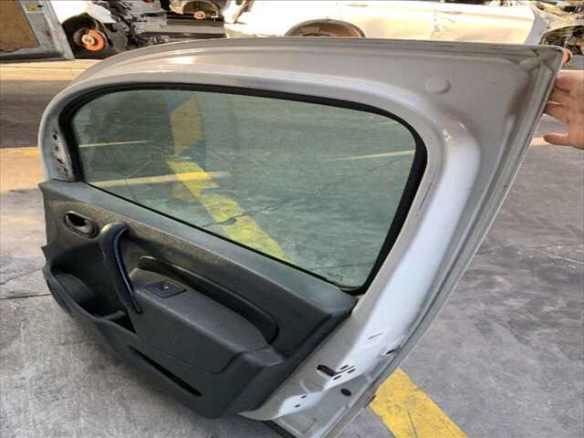 Foto 2ª: Puerta Delantera Derecha Renault Kangoo 1.5 DCI75CV 0CV [K9K 808] (2014)