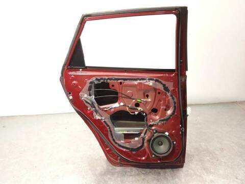 Foto 4ª: Puerta Trasera Izquierda Toyota Auris HYBRID FEEL EDITION 136CV 100KW [2ZR] (2017)