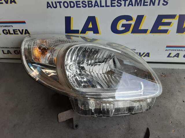 Faro Derecho Renault Kangoo 1.5 DCI75CV 0CV