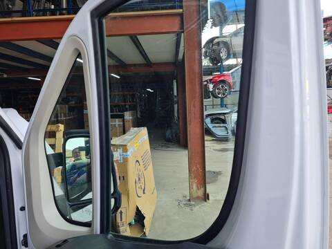 Elevalunas Eléctrico Delantero Derecho Peugeot Boxer 333 L2H1 PRO BLUEHDI 120 START STOP 120CV 88KW FURGON