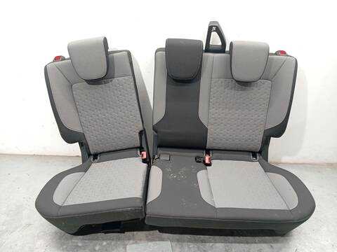 Foto 4ª: Asientos Traseros Ford Tourneo 1.0 ECOBOOST 125CV 92KW [B7NB] (2024)