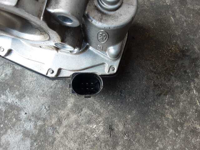 Foto 2ª: Caja Mariposa Ford C Max 1.0 ECOBOOST 125CV 0CV C MAX/GRANDDXA CEU) DESDE 04/2015 HASTA 12 [B7DA] (2018)