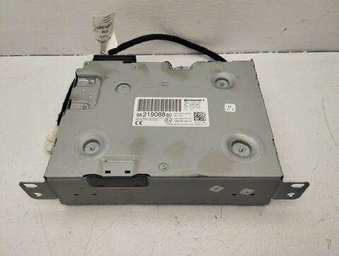 Foto 3ª: Sistema Audio Radio CD Citroen C3 ELLE 99CV 73KW [BH02] (2018)