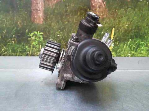 Foto 2ª: Bomba Inyeccion Volkswagen Passat SPORT 4MOTION BMT 150CV 110KW [CRL] (2016)