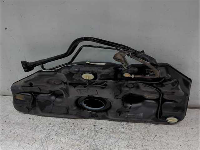 Deposito de Combustible Nissan Primera 1.6 109CV