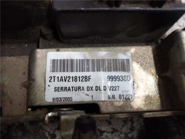 Foto 3ª: Cerradura Puerta Delantera Derecha Ford Transit 1.8 FURGÓN FT 200S (2006- ) [1.8 LTR. - 55 KW TDCI CAT] CONNECT (TC7)(2002 _)