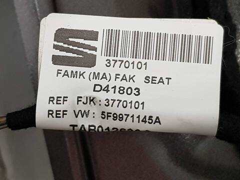 Foto 3ª: Portón Seat Leon STYLE (2012)