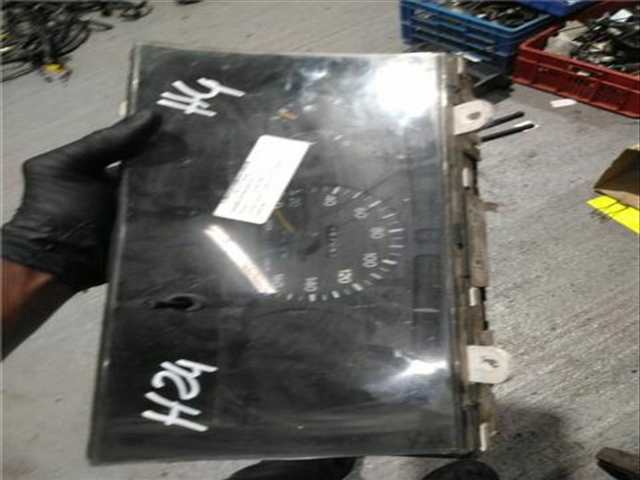 Cuadro de Instrumentos Toyota Hiace 2.4 HIACE COMBI 3 PLAZAS D [2.4 LTR. 58KW DIESEL]