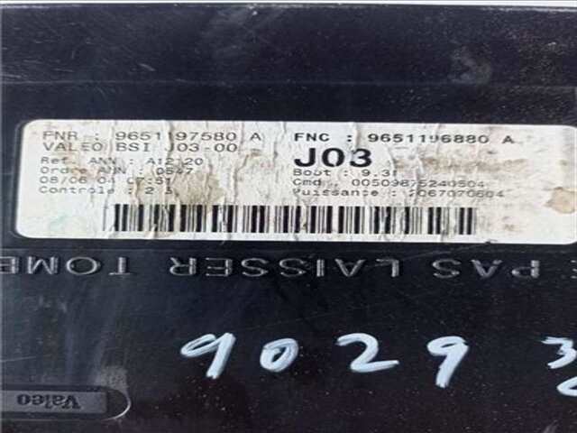 Foto 2ª: Centralita Confort BSI Peugeot 307 2.0 [2.0 LTR. - 100 KW 16V CAT (RFN - EW10J4)] [RFN (EW10J4)]