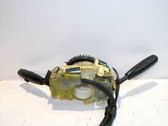 Foto 2ª: Mando Multifuncion Kia Shuma 1.6 G 2001-2004 [S6D] (2003)