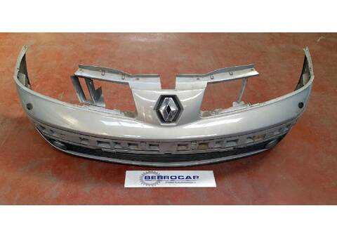 Foto 2ª: Paragolpes Delantero Renault Espace 2.2 DCI TD AUT. 150CV [D/ G9T K7] (2002)