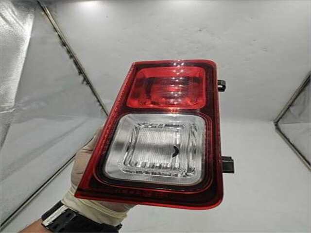 Foto 2ª: Piloto Trasero Derecho Fiat Talento 1.6 L1H1 1.0T SX (N1) [1.6 LTR. - 70 KW TURBODIESEL ECOJET]