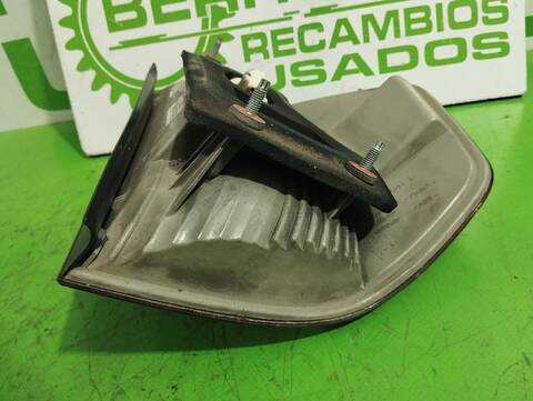 Foto 2ª: Piloto Trasero Izquierdo Bmw X3 2.0 16V DIESEL CAT 150CV [M47T2] (2003)