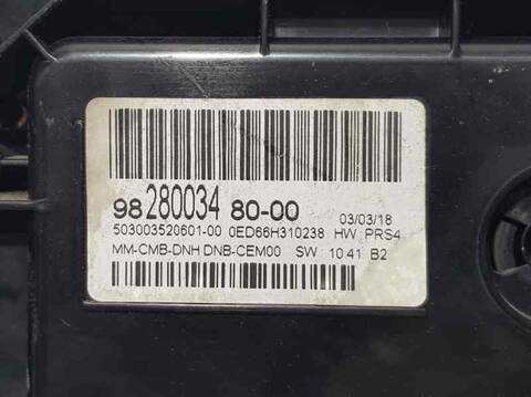 Foto 3ª: Cuadro de Instrumentos Peugeot 3008 ACTIVE 120CV 88KW [BH01] (2018)