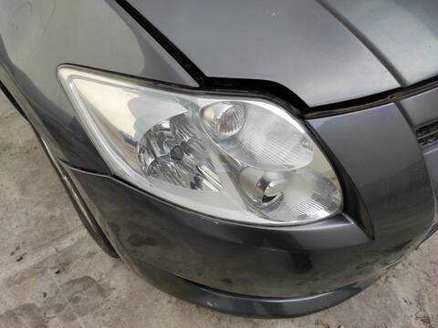 Faro Derecho Toyota Auris 1ND