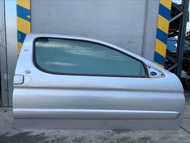 Foto 2ª: Puerta Delantera Derecha Citroen Berlingo 1.6 HDI (2007)