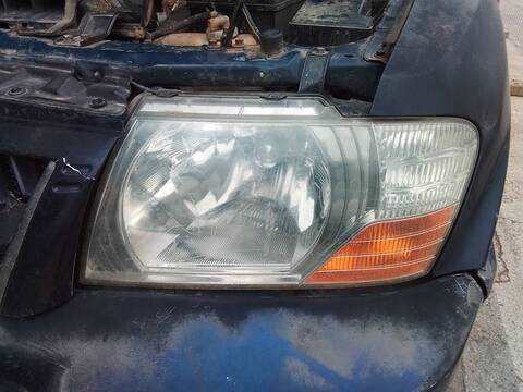 Foto 2ª: Faro Izquierdo Mitsubishi Montero 3.2 DI-D INTENSE 3-PTAS.) 160CV 118KW [4M41] (2004)