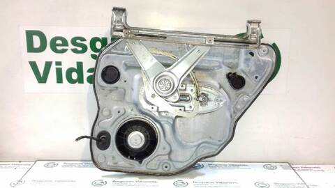 Foto 2ª: Elevalunas Manual Trasero Izquierdo Volvo V50 2.0 D MOMENTUM 136CV 100KW FAMILIAR [D4204T] (2005)