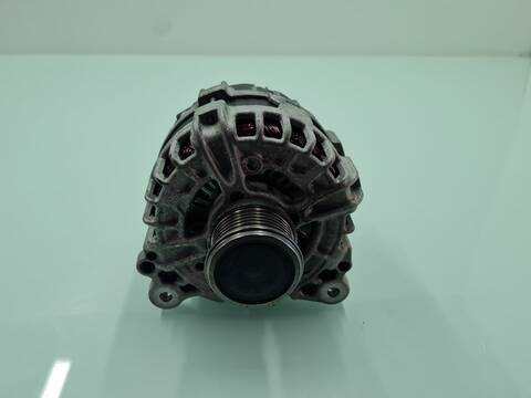 Foto 4ª: Alternador Volkswagen Touran ADVANCE BMT 150CV 110KW [DTSB] (2021)