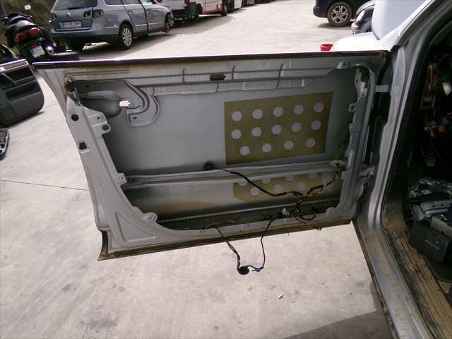 Foto 2ª: Puerta Delantera Izquierda Volkswagen Touareg 2.5 TDI 2002-2010 [BAC] (2005)