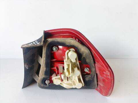Foto 3ª: Piloto Trasero Izquierdo Bmw Serie 3 315 318D 2.0 16V DIESEL CAT 122CV (2007)