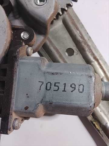 Foto 2ª: Elevalunas Eléctrico Trasero Derecho Peugeot 4007 2.2 DIESEL [D/4HN] (2007)