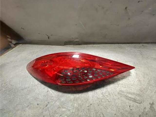 Foto 2ª: Piloto Trasero Izquierdo Peugeot 207 1.4 X-LINE [1.4 LTR. - 65 KW 16V CAT (KFU - ET3J4)] [KFU / ET3J4]