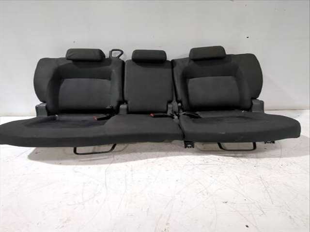 Foto 3ª: Asientos Traseros Nissan Qashqai 1.5 DCI 110CV [K9K 430] (2006)