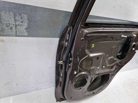 Foto 3ª: Puerta Trasera Derecha Mitsubishi ASX 150 CV [4N14] (2017)