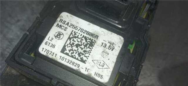 Botonera Elevalunas Renault Clio 0.9T