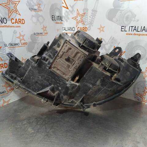 Foto 4ª: Faro Derecho Peugeot 807 SV 128CV 94KW [4HW] (2003)