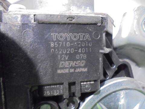 Foto 4ª: Elevalunas Eléctrico Delantero Derecho Toyota Prius 1.8 16V CAT 99CV 73KW [2ZR] (2018)